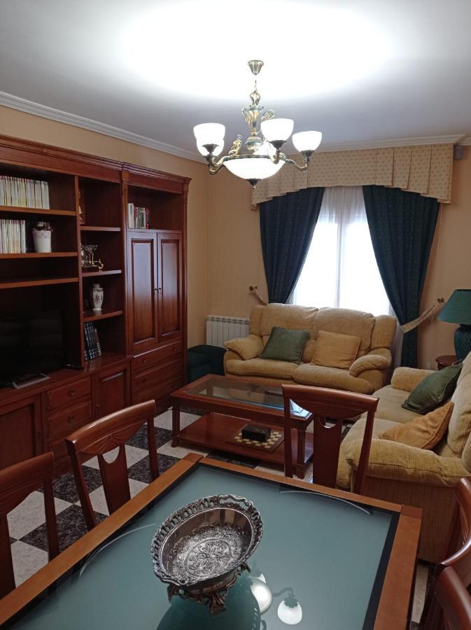 Apartamento Turistico Antigua Universidad Almagro Exteriér fotografie