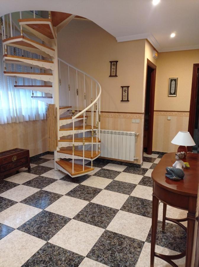 Apartamento Turistico Antigua Universidad Almagro Exteriér fotografie